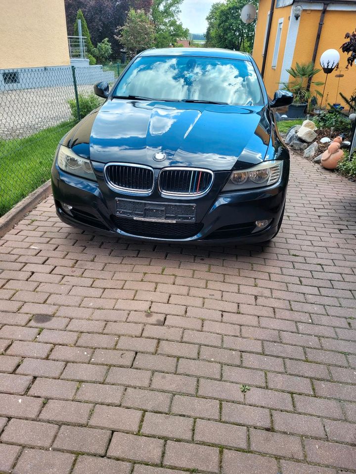 BMW 318 TDI Touring in Schwandorf
