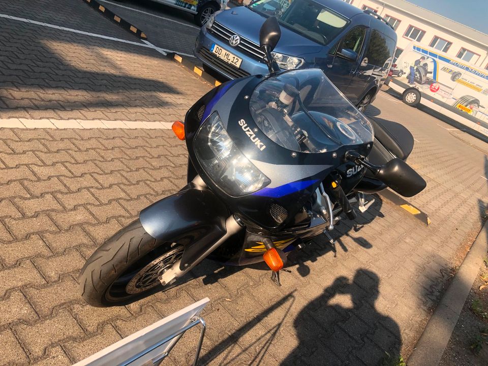 Suzuki GSX-R 600 S-RAD 98 PS 48tkm Service neu HU neu Versand in Dresden