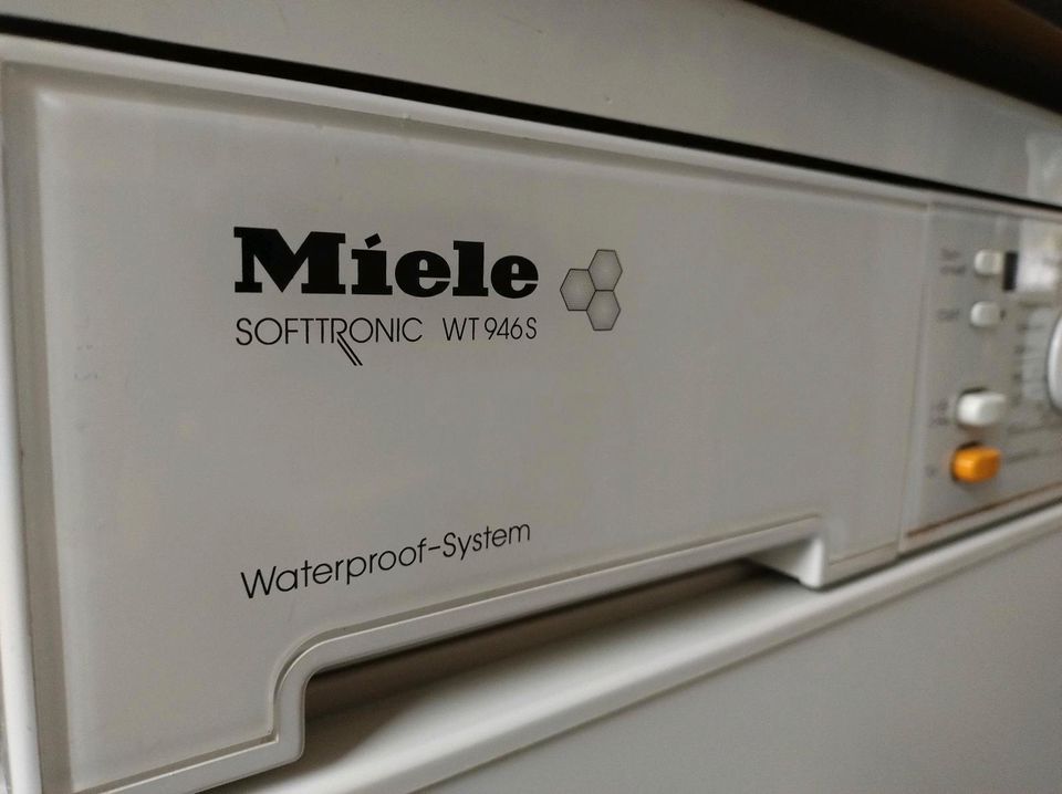 Miele WT946 Waschtrockner, Waschmaschine washing machine + dryer in Berlin