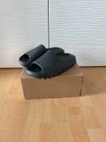 Adidas Yeezy Slides Granite EU 44 1/2 ; US 10 Bayern - Deining Vorschau