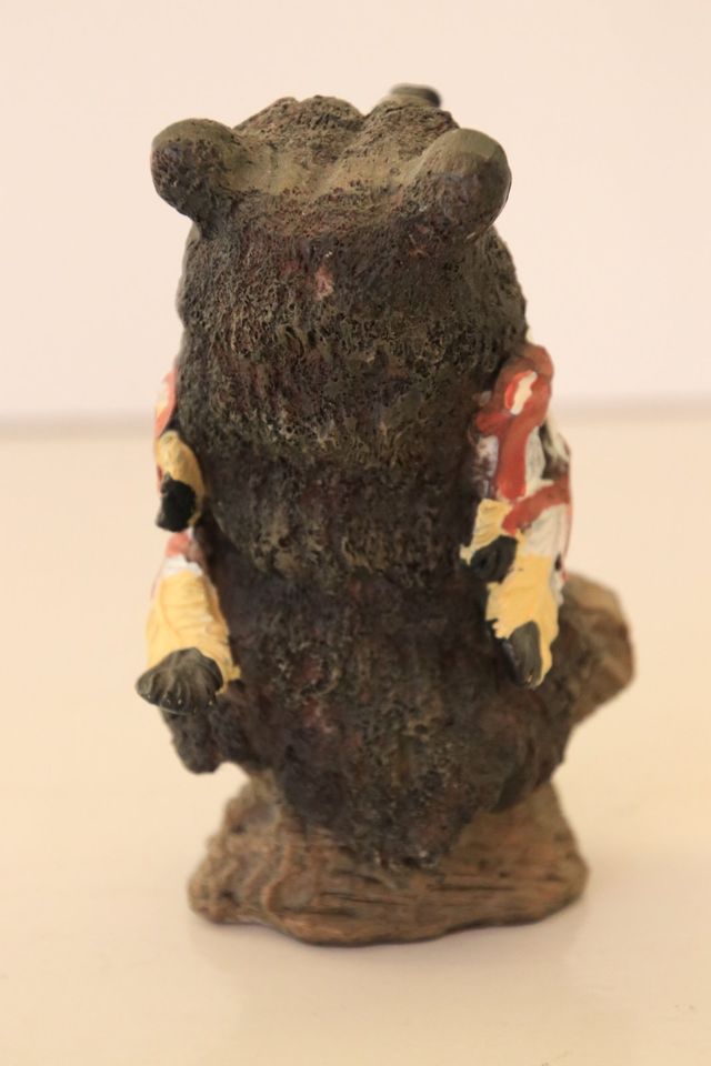 Indianerfigur mit Bärenkopf, 12 cm hoch, guter Zustand in Brackenheim