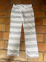 Juvia  Sweatshirt Hose  Gr. M grau / weiß Hessen - Darmstadt Vorschau