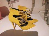 Neu❗❗ Damen Schuhe Größe 41 Farbe Senf gelb Stuttgart - Birkach Vorschau
