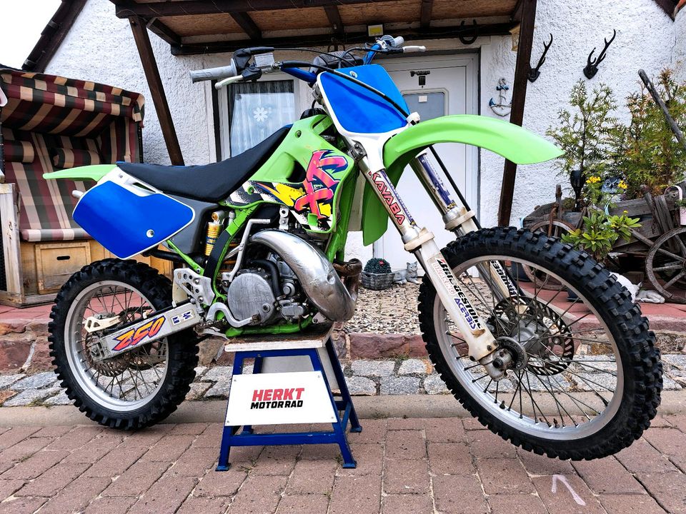 Kawasaki KX 250 ccm 2 Takt RM CR SX YZ in Meisdorf