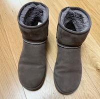 UGG-Boots Classic Mini Wandsbek - Hamburg Lemsahl-Mellingstedt Vorschau