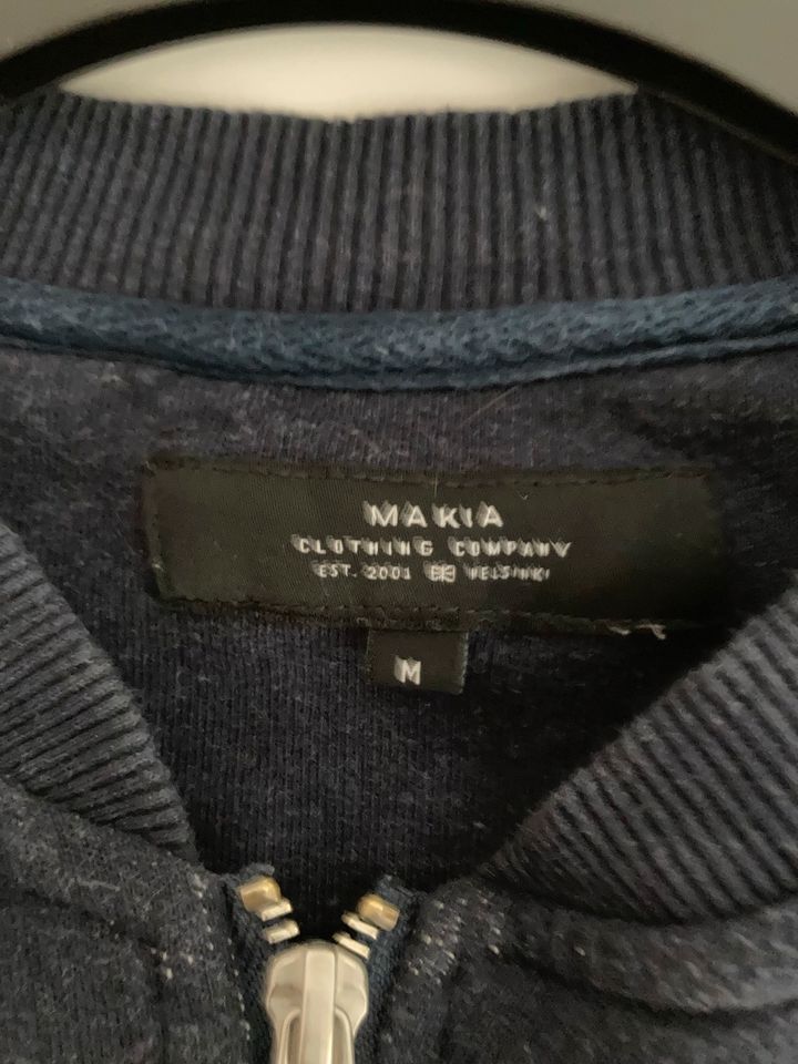 Makia Sweatjacke Pulli mit Reißverschluss navy M in Centrum