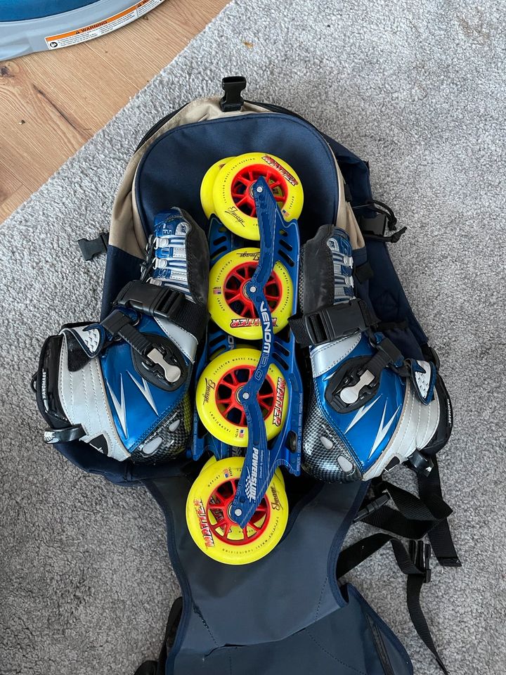 Powerslide R4 Speedskates + Venom Schiene + 4 Rollen + Rucksack in Kraichtal