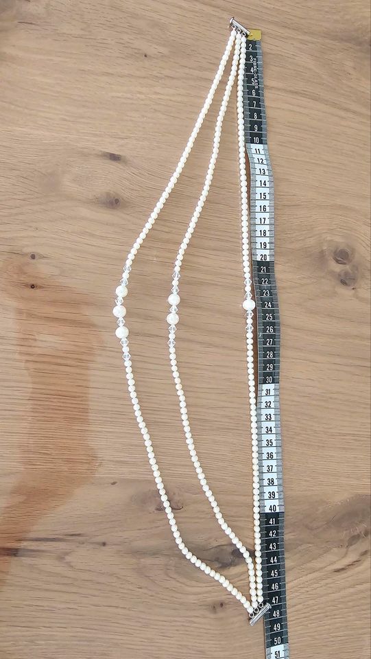 Wunderschöne echte Perlenkette mit Steine 925 Silber verschluss in Kassel