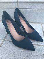 Tommy hilfiger high heels hohe schuhe dunkelnlau 39 wie neu Kr. München - Ottobrunn Vorschau