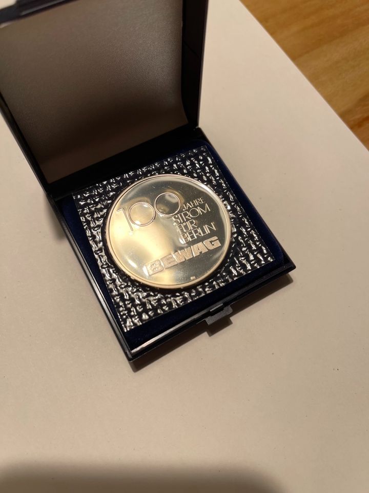 Silber Medaille 925 Sterlingsilber 100 Jahre Strom Bewag Sammler in Berlin