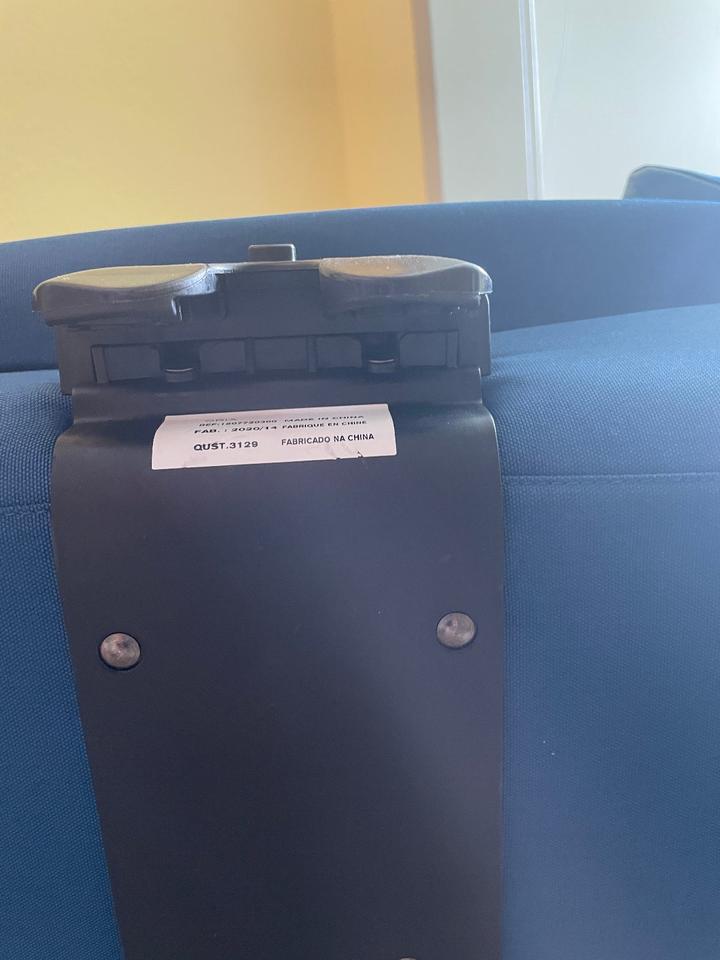 Blauer Kinderwagen Maxi-Cosi + Babywanne auch in Blau in Neuss