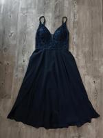 wunderschönes Abendkleid mit Perlenbesatz Hessen - Korbach Vorschau
