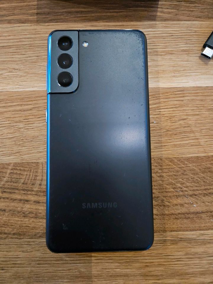 Samsung Galaxy S21 5g 128GB in Saarburg