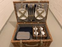 Picknickkorb mit Geschirr für 4 Personen wie neu Hannover - Ricklingen Vorschau