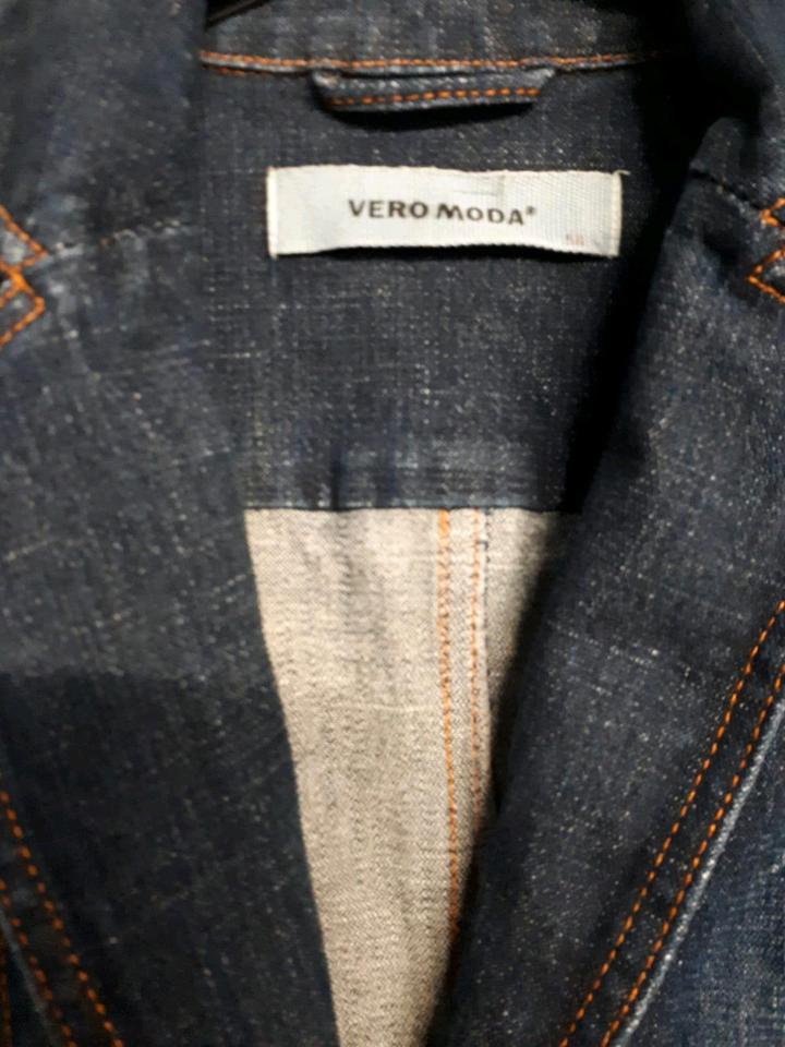 VERO MODA JEANSJACKE/Größe 38/Blazer/Blouson/Jacke in Berlin