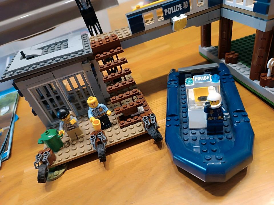 Lego Sumpf Polizei Station in Südlohn
