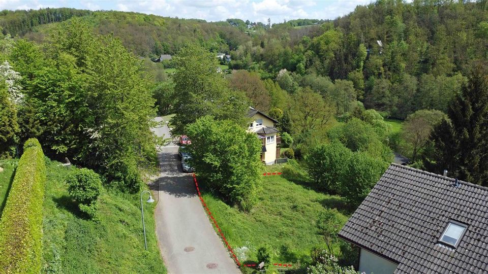 Preiswertes, sofort bebaubares Baugrundstück in herrlicher Naturlage! in Morsbach