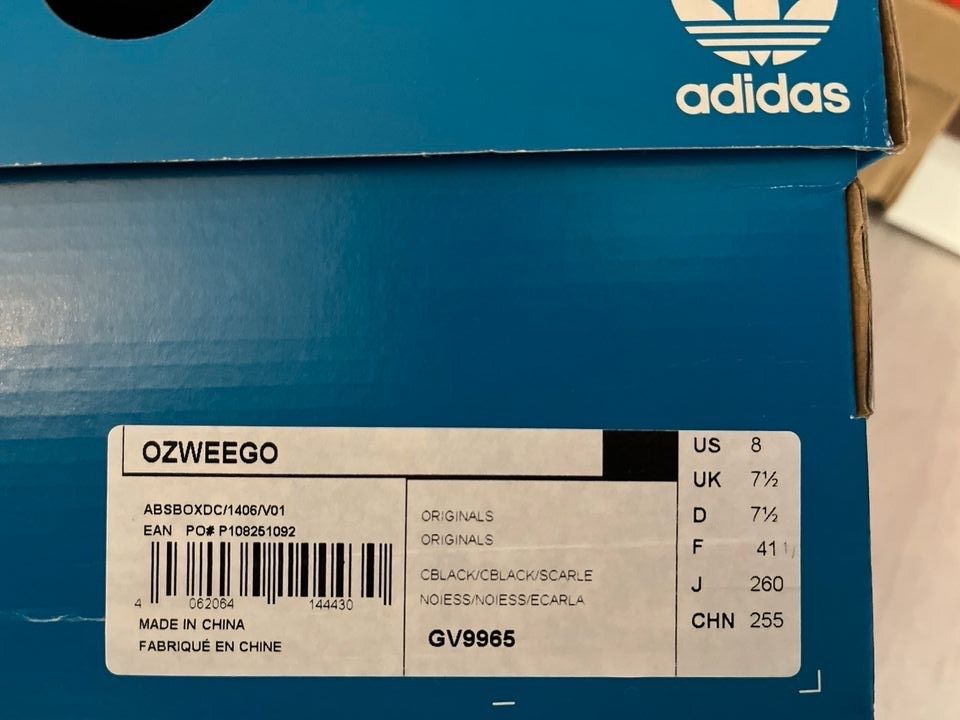 Adidas OZWEEGO Größe 41 1/3 in Braunschweig