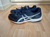 Asics Turnschuhe Gr. 41,5 Kreis Pinneberg - Wedel Vorschau
