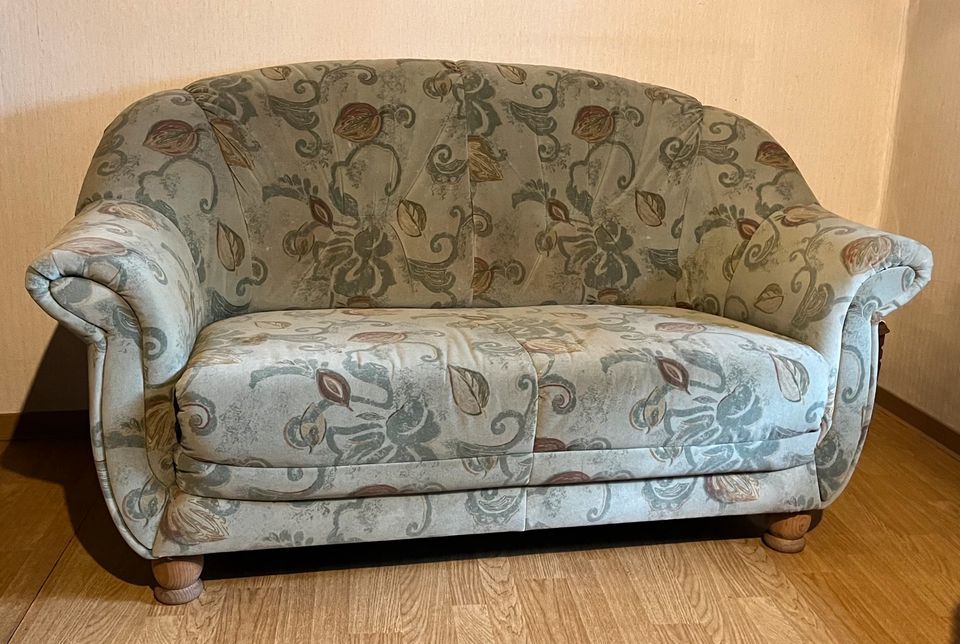 Couch / Sofa in Ettringen