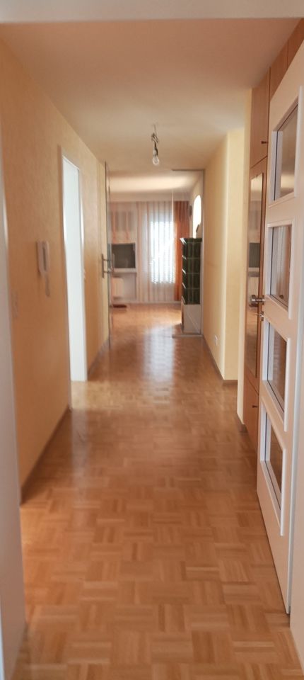 3,5 Zimmer-DG-Wohnung in Oberrot zu vermieten/nur max. 3 Personen in Oberrot