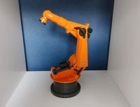 KUKA Industrieroboter 3 D Modell Roboter Vollmetall ca. aus 2000 Hessen - Gladenbach Vorschau
