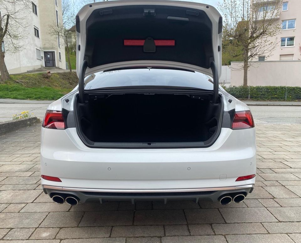 Audi S5 Coupé in Passau