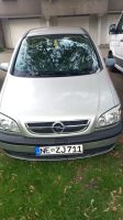 Opel zafira 2005 Baujahr kein tüv!! Nordrhein-Westfalen - Neuss Vorschau