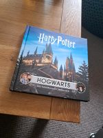 Harry Potter Handbücher mit Postern wie neu Bremen - Schwachhausen Vorschau