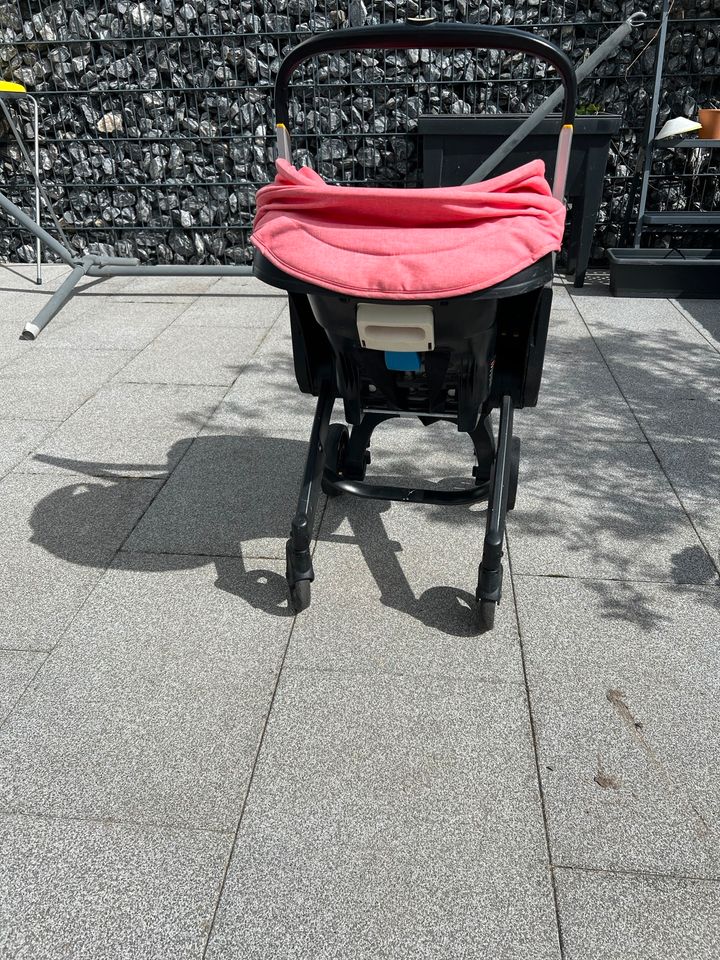 babyschale, 2in1 Kinderwagen, babyschale auf Rädern, Doona in Essen