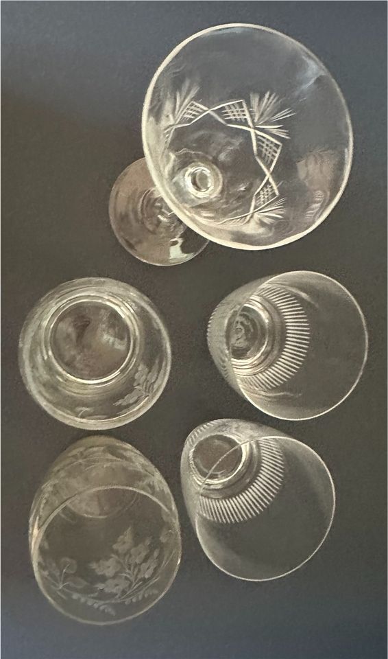5 Antike Gläser geschliffen in Teublitz