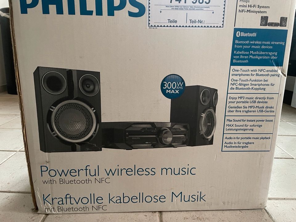 Philips FX25 HiFi System Stereoanlage / Bluetooth / Radio / CD in Ammerthal