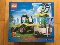 LEGO 60390 City Kleintraktor und zwei Minifiguren neu und ungeöff Berlin - Wilmersdorf Vorschau