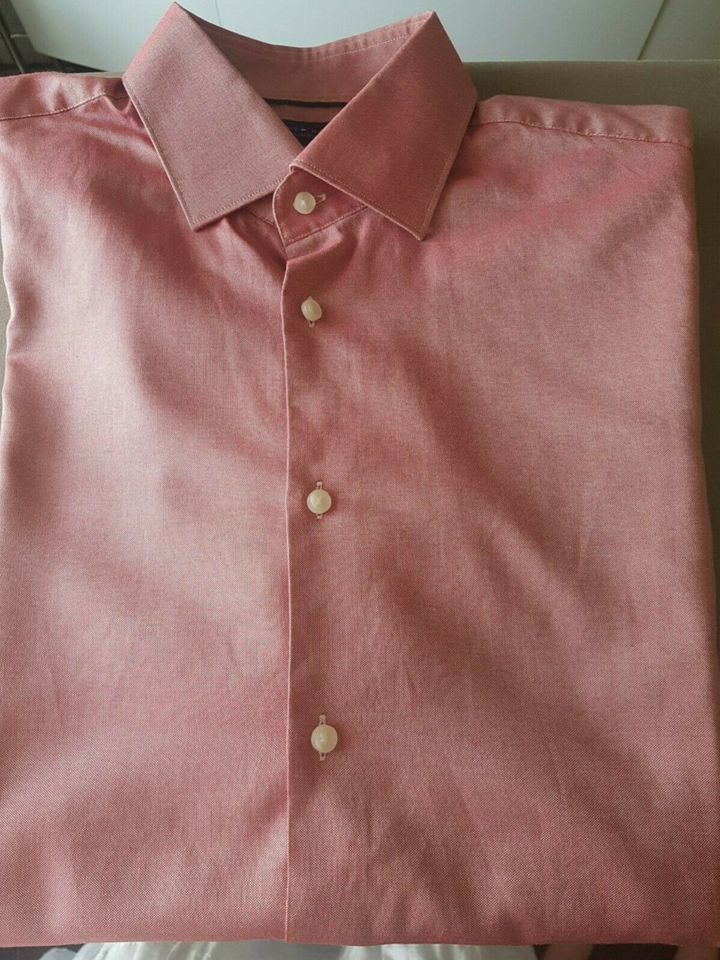 Herren Hemd Tommy Hilfiger Rosa 16/41, wie Neu in Bremerhaven