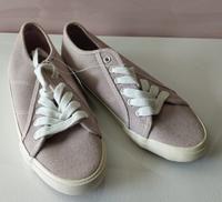 Damen Sneaker Stoff- Sommerschuhe Gr. 37 mit Glitzer, NEU Niedersachsen - Wulfsen Vorschau