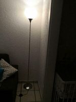 Edelstahl verchromt edle Stehleuchte LED 180cm Nordrhein-Westfalen - Bergisch Gladbach Vorschau