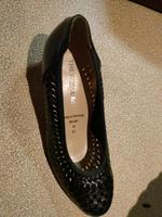 neue ungetragene Schuhe von Theresia M Baden-Württemberg - Calw Vorschau