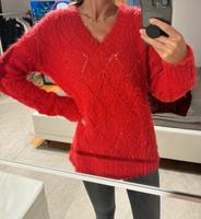 ASOS Oversize Pullover rot flauschig XS 34 Bayern - Bad Endorf Vorschau