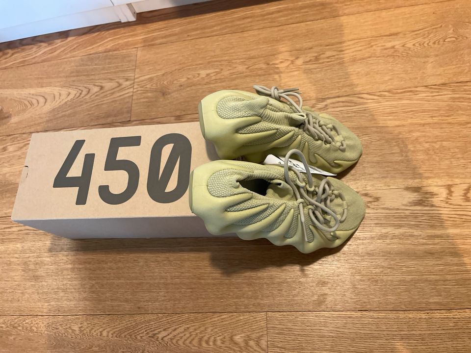 Yeezy 450 Adidas Resin 11/45 neu mit Etikett in Düsseldorf