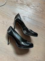Original Buffalo stilettos Lack schwarz 39 Schuhe Damen high Kr. München - Ottobrunn Vorschau