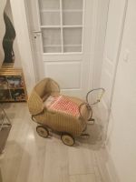 Korbkinderwagen aus den 30er Jahren Vintage Kinderwagen Stuttgart - Sillenbuch Vorschau