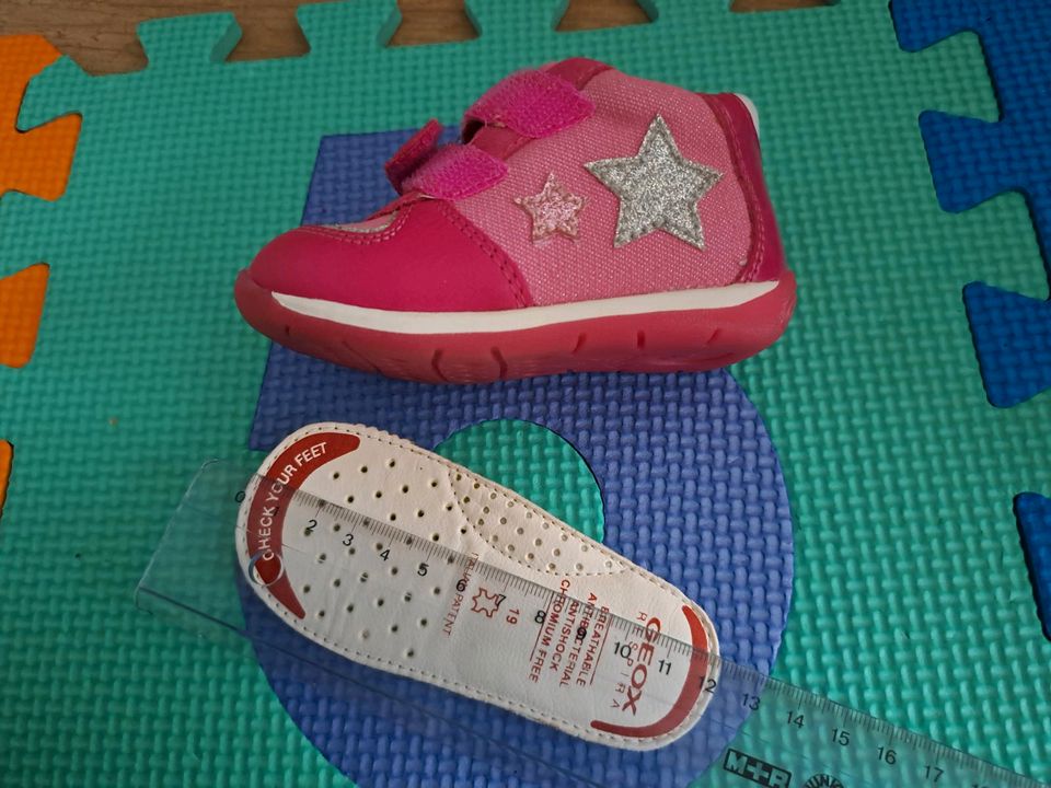 Gr 19 Geox Babyschuhe Mädchen Neu in Wolfratshausen