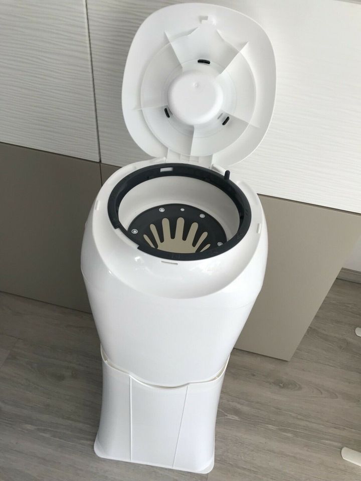 Tommee Tippee Sangenic Tec Windeltwister weiß wie NEU! in Köln