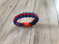 Armband blau rot Bayern München 19cm wie Neu Nordrhein-Westfalen - Preußisch Oldendorf Vorschau