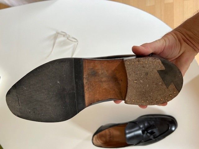 Tricker‘s Tassel Loafer ‚Sloane‘, schwarz, Größe 9 in München