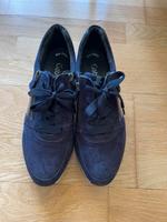 Gabor Schuhe neuwertig Gr. 5 1/2 oder 39 Dunkelblau Niedersachsen - Celle Vorschau