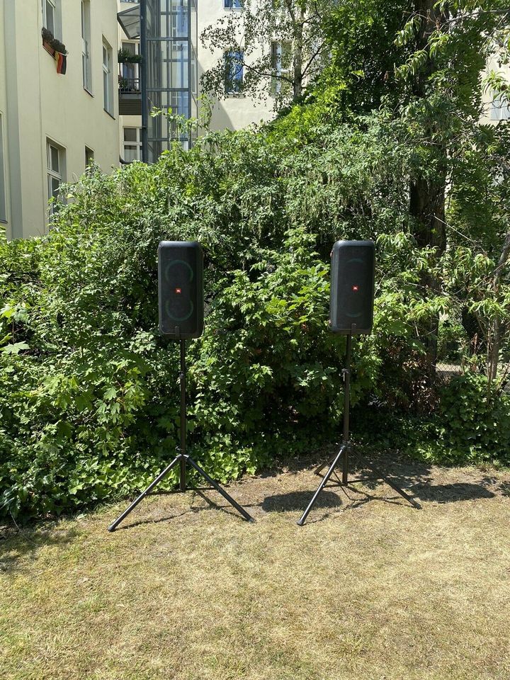 Bierzeltgarnitur/ Pavillon 3x3/ Pavillon 3x6 und noch vieles mehr zu mieten in Berlin