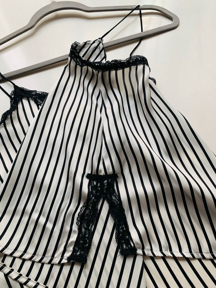 ZARA Top/Oberteil/Camisole,Gr.36/S,Spitze/Streifen/ weiß/schwarz in München