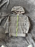 Kapuzenpulli Totenköpfe Jungs Grau F&F 128 Hoodie Bayern - Essenbach Vorschau