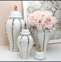 Gold & weiß Blumen Porzellan Vase Niedersachsen - Garbsen Vorschau